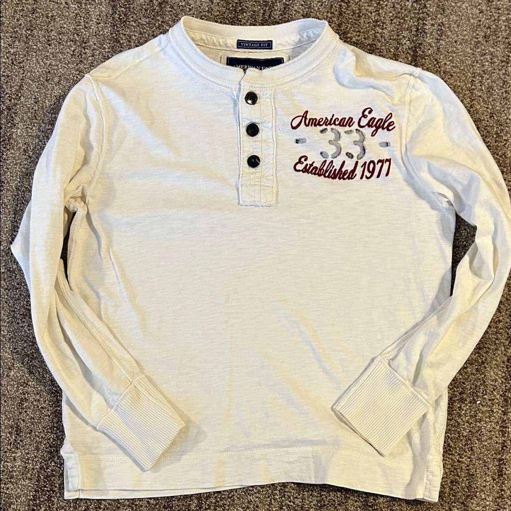 American Eagle Outfitters Men’s White Henley Shirt